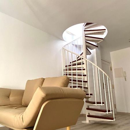 Appartamento Spiral Stairs Duplex Figueres  Esterno foto